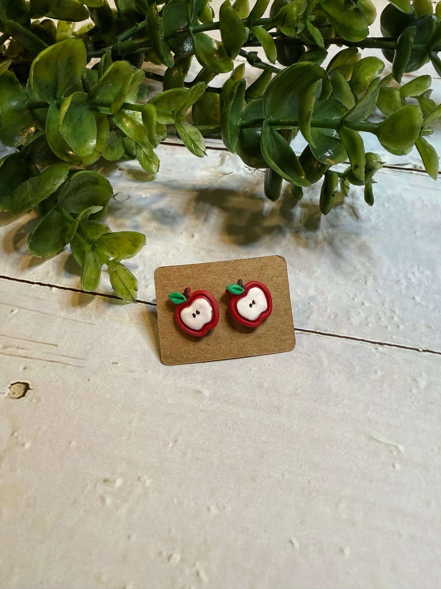 Apple Core Stud