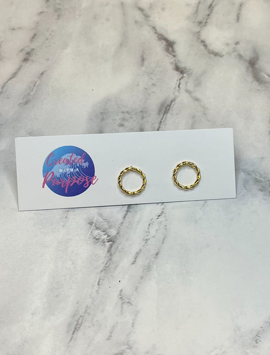 Gold Weave Circle Stud
