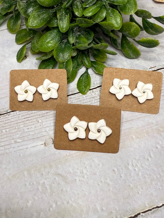 White Flower Stud