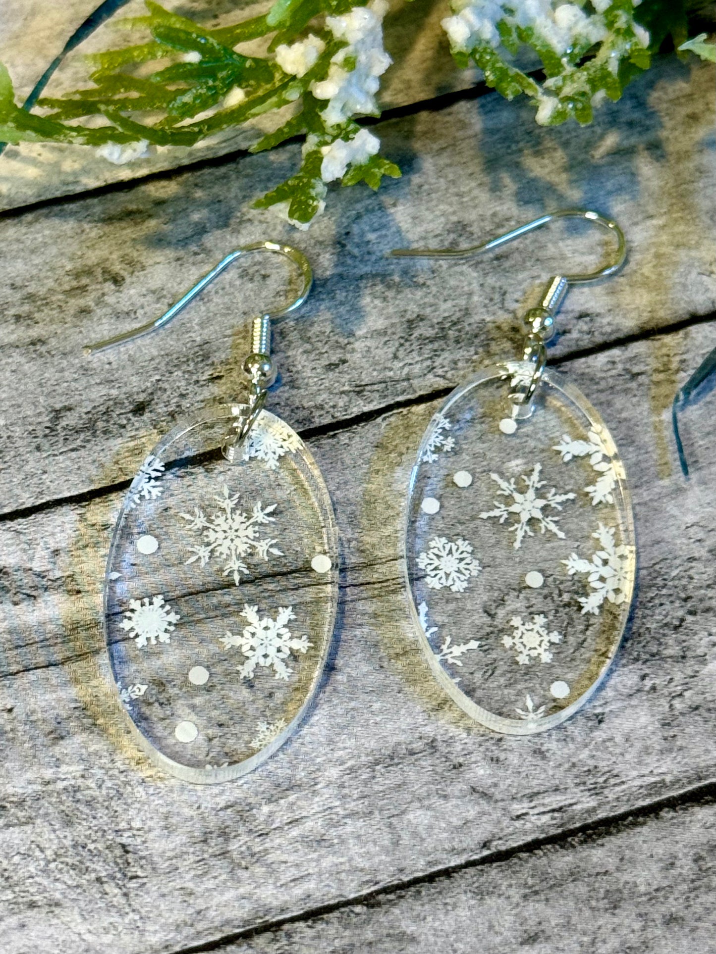 Snowflake Acrylic Oval