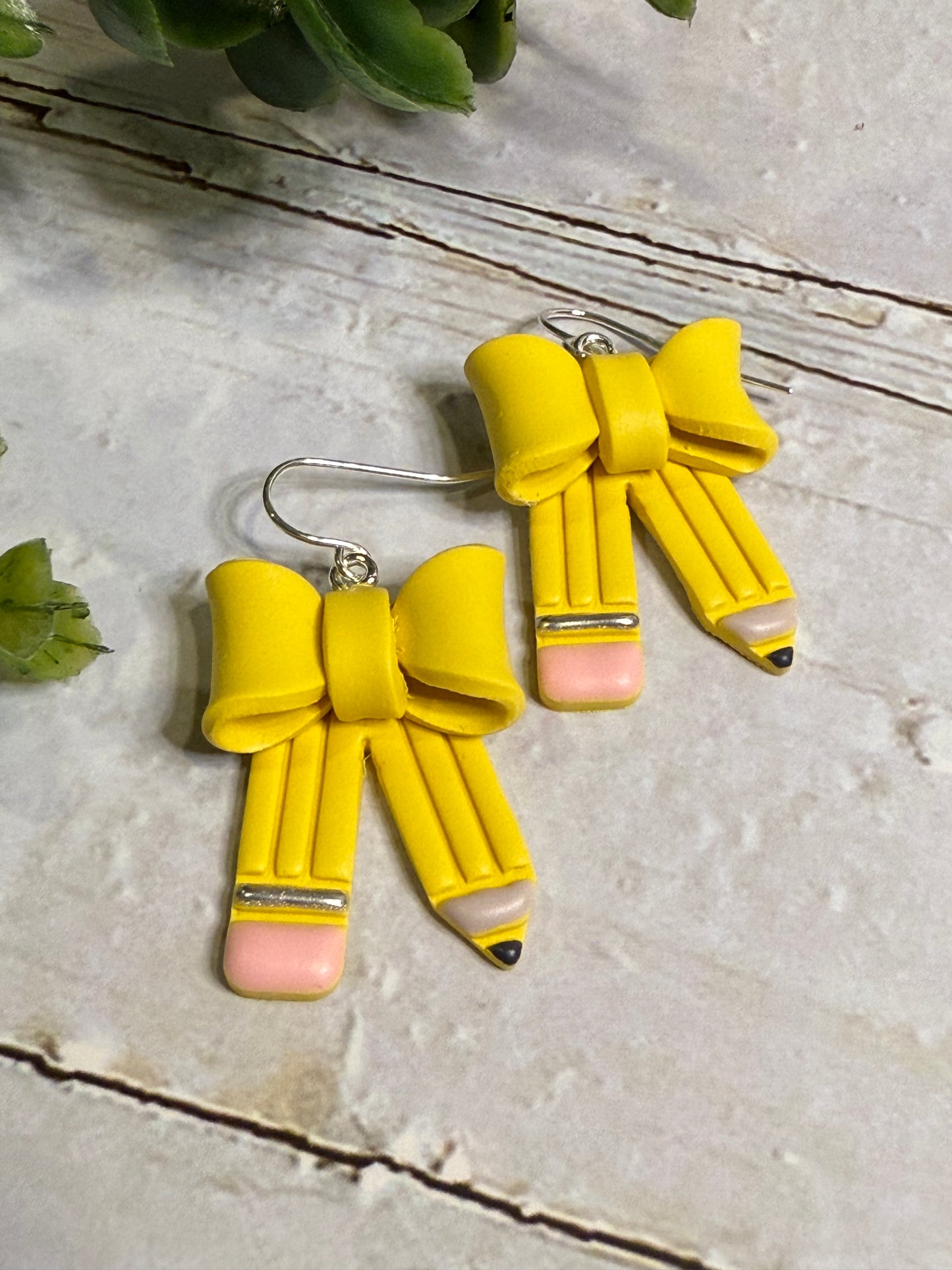 Pencil Bow Dangle