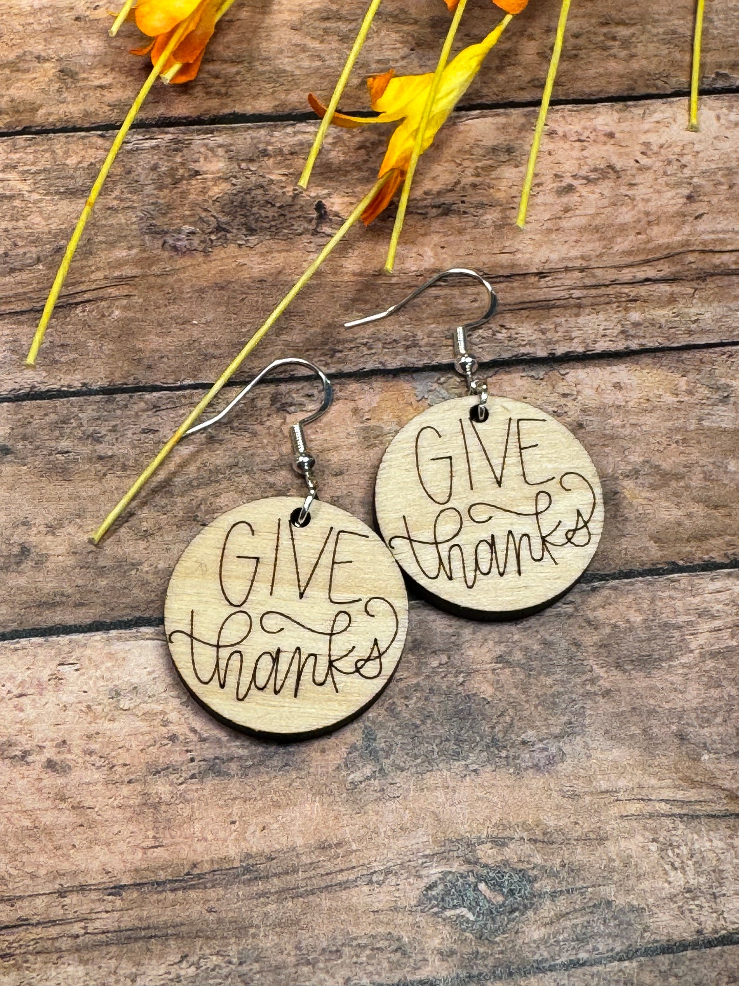 Give Thanks Dangles