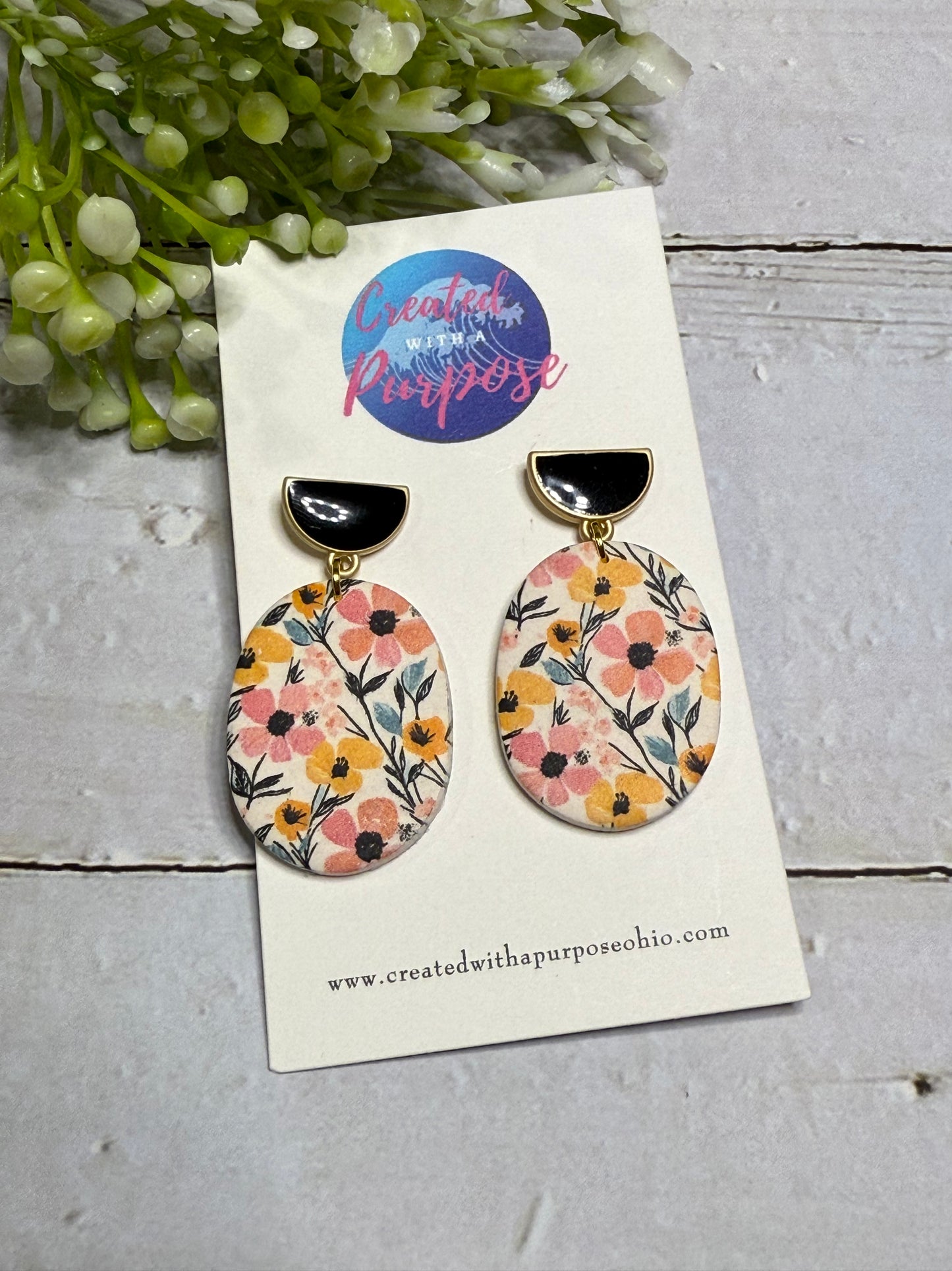 Kelly Floral with Black Topper