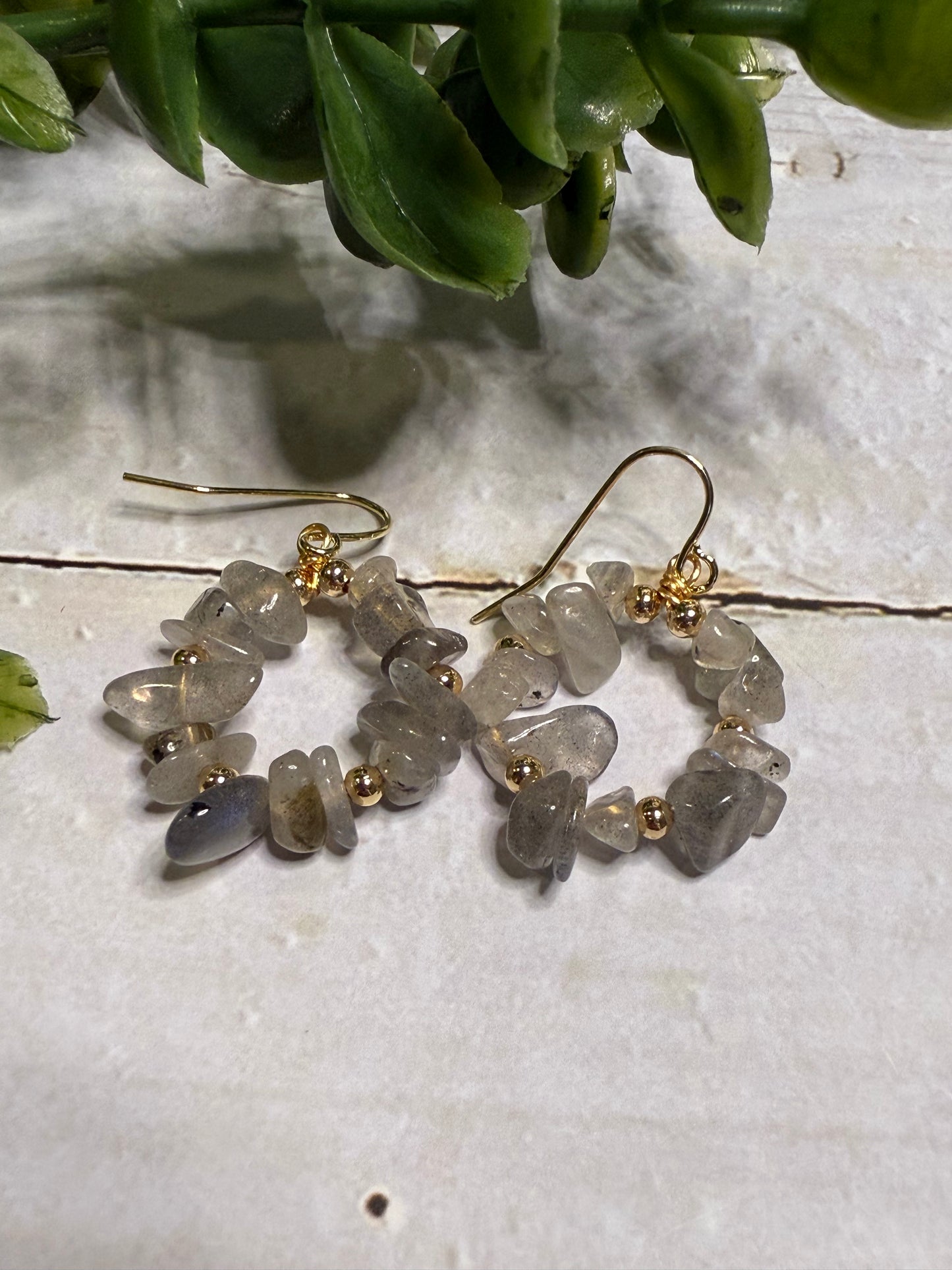 Gray Stone Circle Earrings