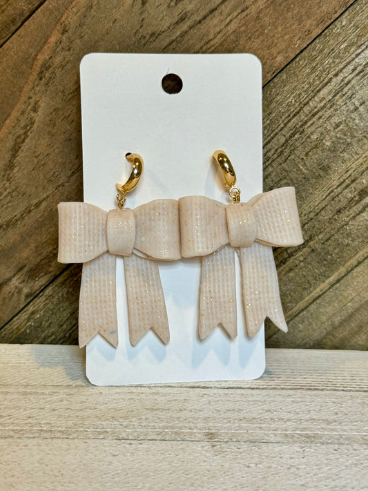 Cream Bowl With Gold Hoop