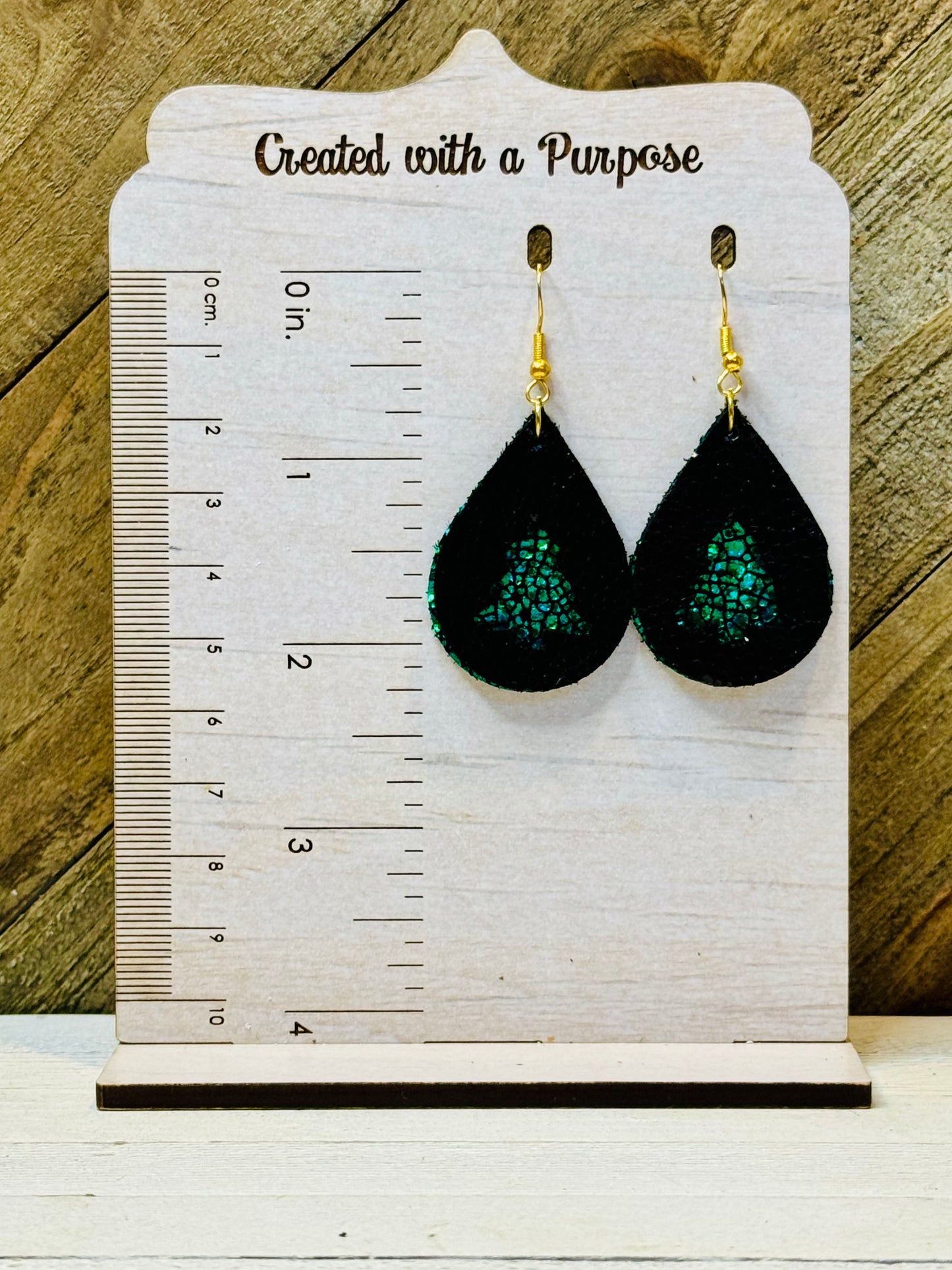 Sparkle Green with Black Christmas Tree