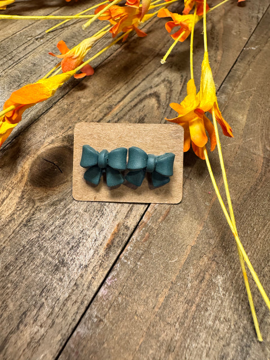 Hunter Green Bow Studs