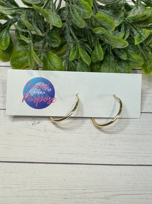 Classic Gold Hoop Medium