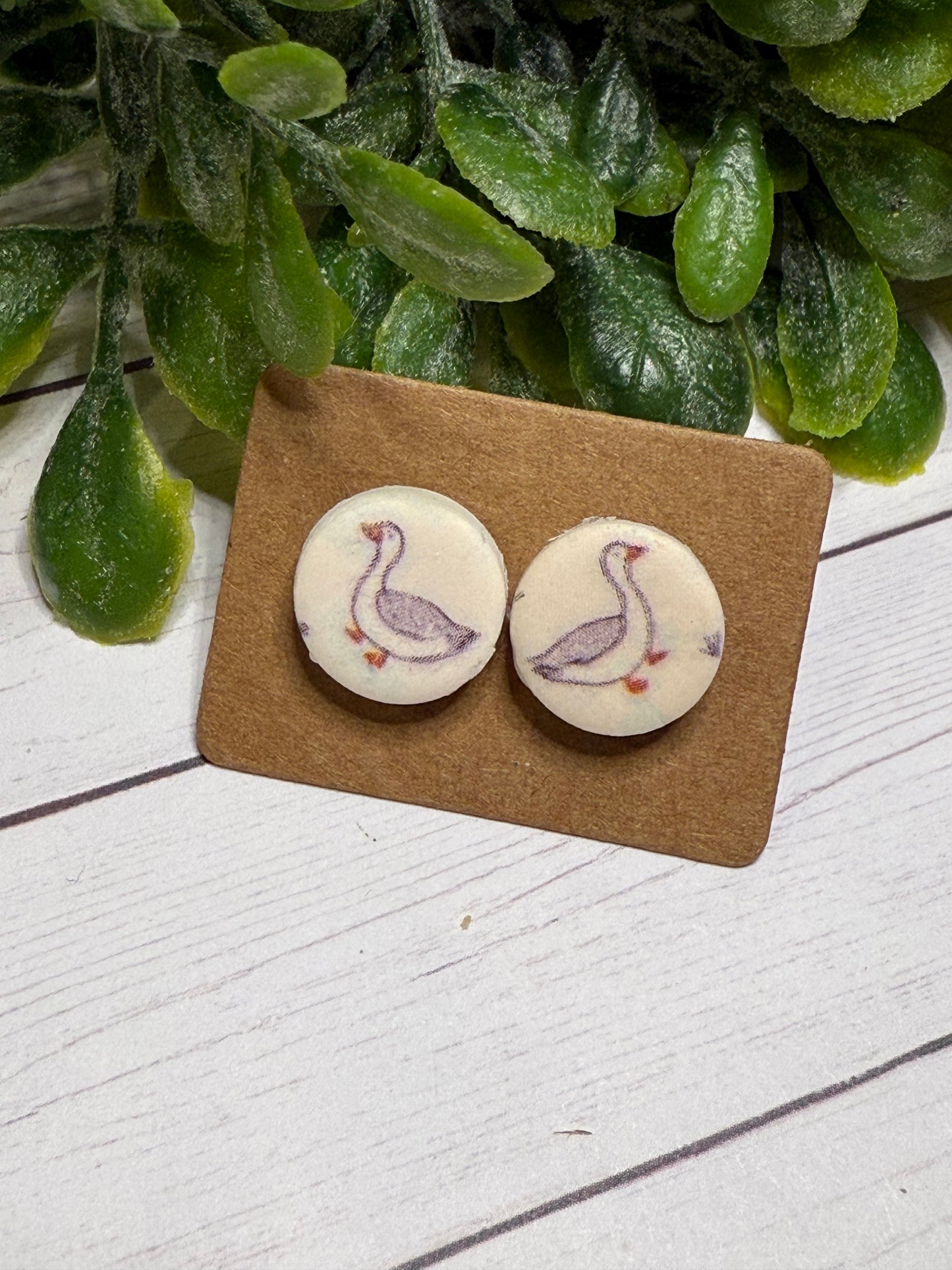 Goose Studs
