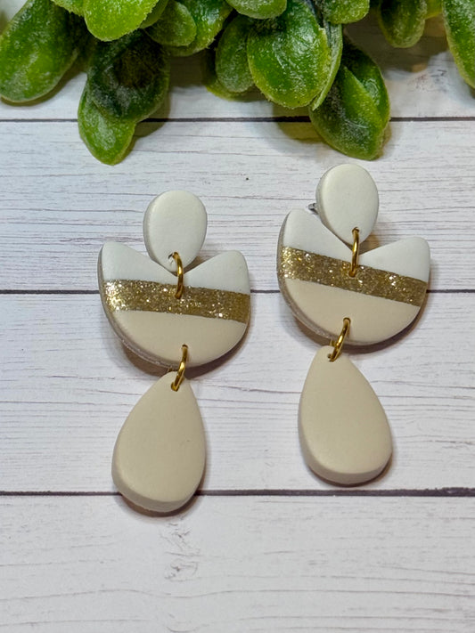 Sparkle Gold Line Earrings