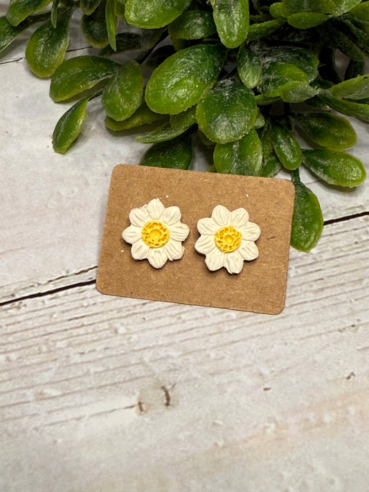Daisy Studs