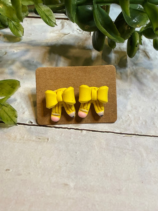 Pencil Bow Stud