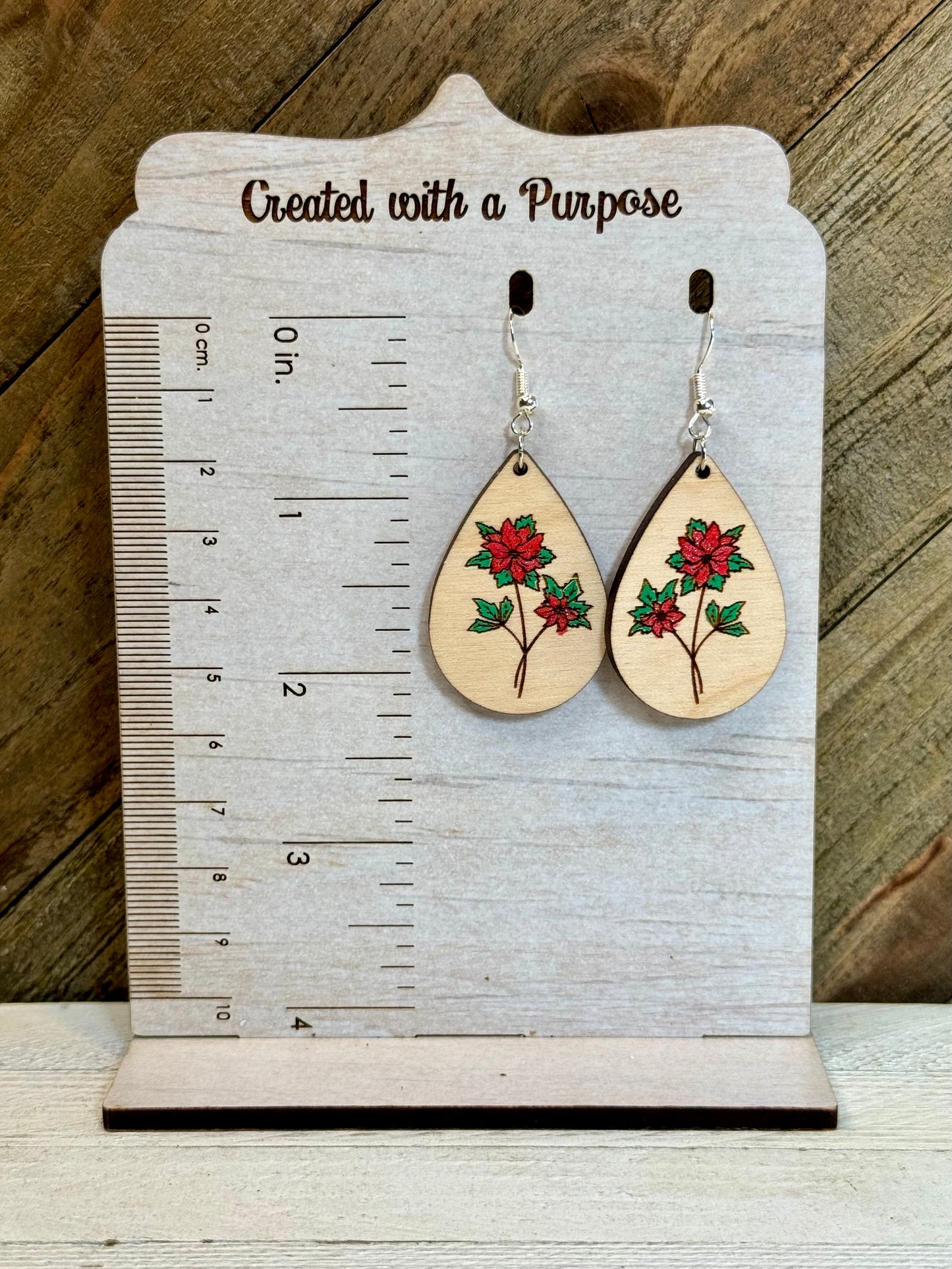 Poinsettia Wood Teardrop