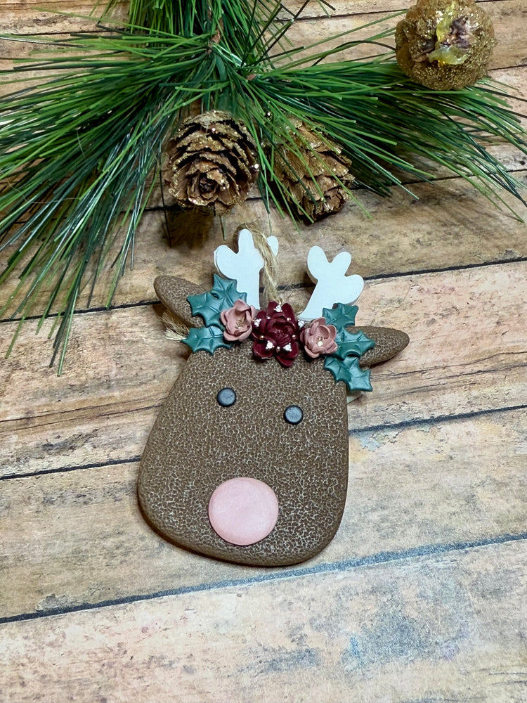 Reindeer Floral Ornament