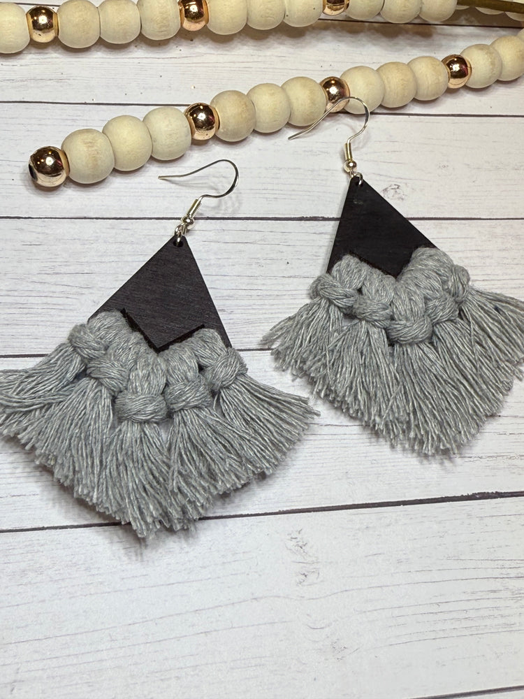 Gray and Black Macrame