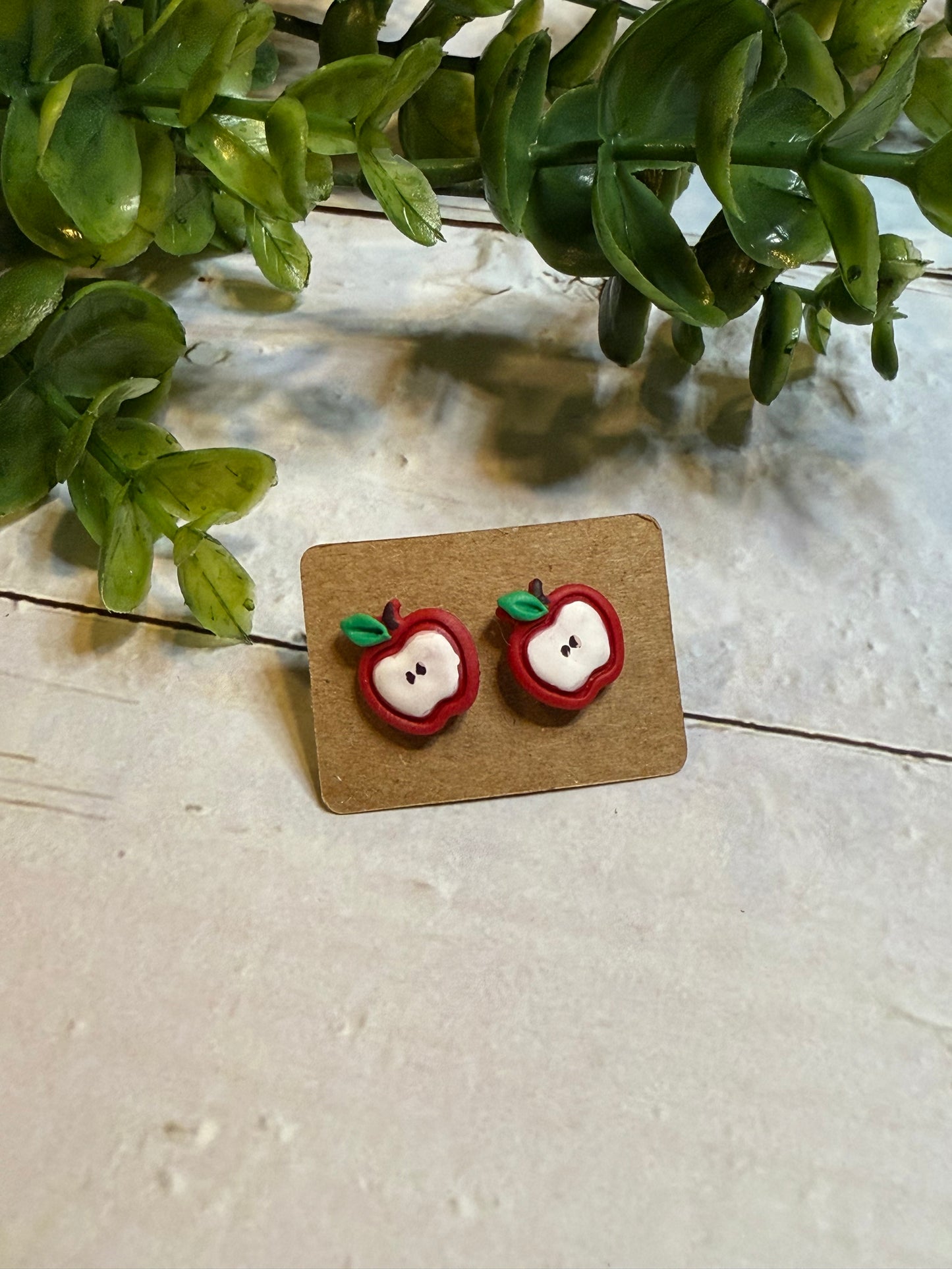 Apple Core Stud