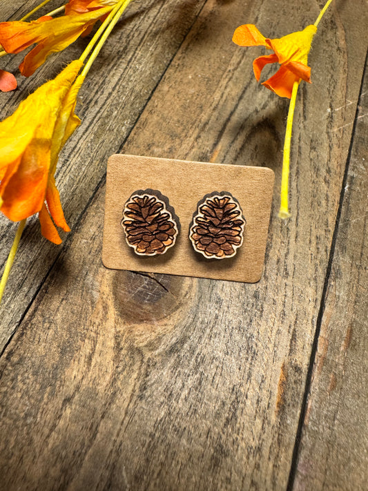 Pinecone Wood Studs